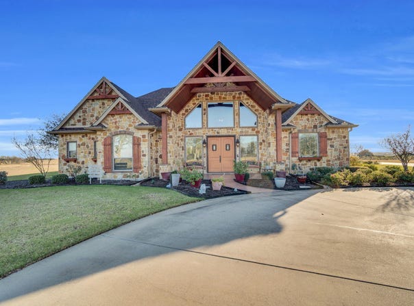 217 Hunter Pass, Waxahachie, TX 75165