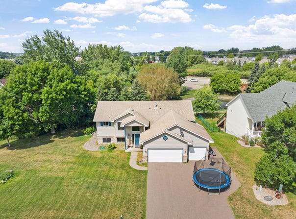 18566 96th Place N, Maple Grove, MN 55311