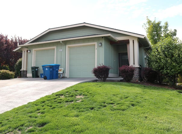 1015 NE Watt Way, Bend, OR 97701