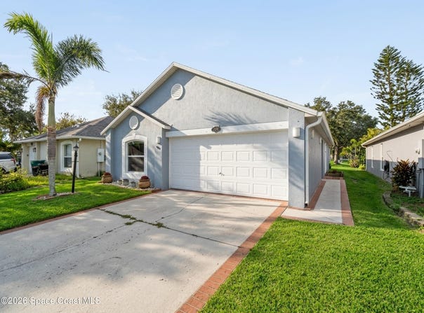 2845 Maderia Circle, Melbourne, FL 32935