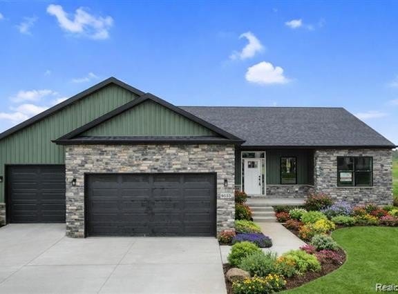 8398 Mapleview Drive, Davison Twp, MI 48423
