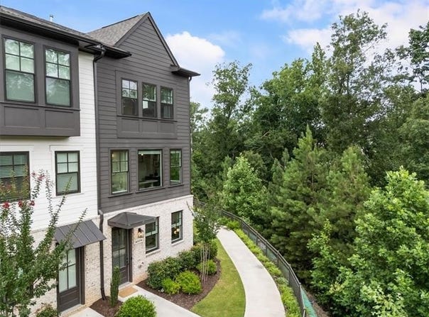 6579 Beacon Drive, Sandy Springs, GA 30328