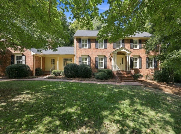 3129 Sutton Place, Burlington, NC 27215