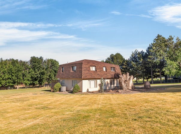 509 W Wagon Wheel Pr NW, Benton City, WA 99320
