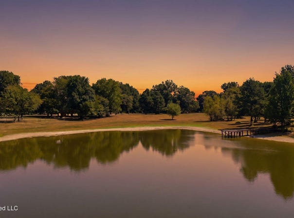 Claridge Court lot: 28, Horn Lake, MS 38637