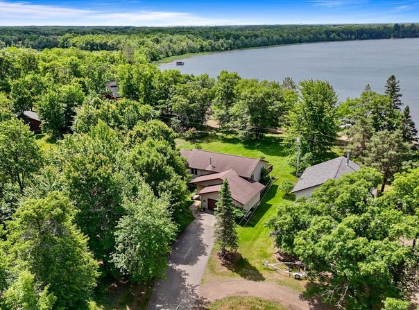 7101 Browns Lane, Brainerd, MN 56401