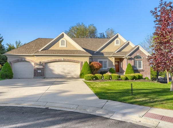 2066 E TIVOLI Ct, Draper, UT 84020