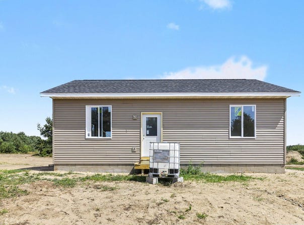 8509 Grant Road, Mancelona, MI 49659