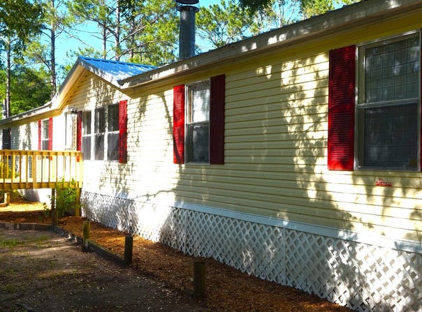 515 NE JACARANDA TER, Lee, FL 32059