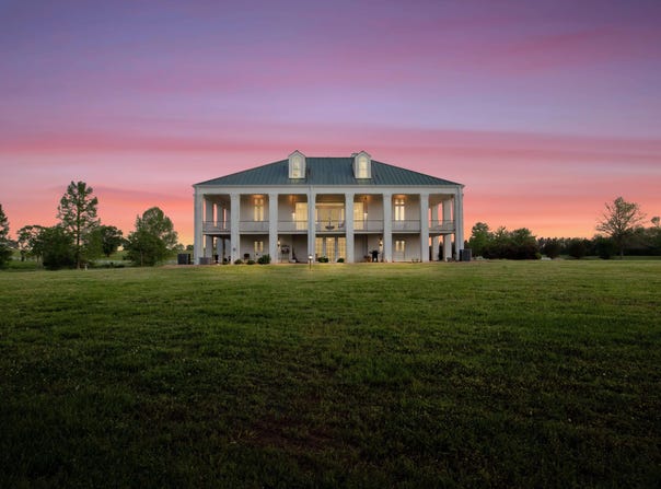 1801 Evans Road, Columbus, MS 39701