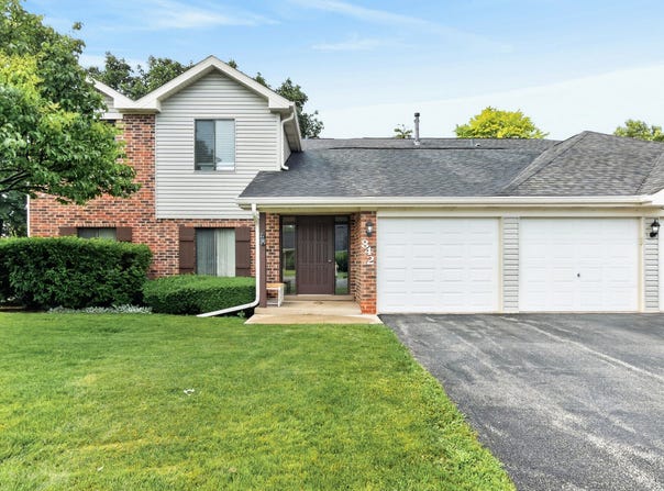 Roselle, IL 60172