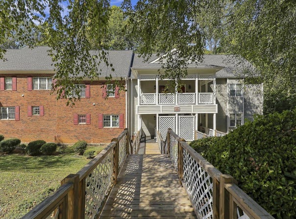 407 Gooseneck Drive, Cary, NC 27513