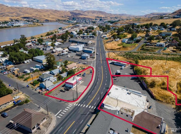 2414 E Main Street, Lewiston, ID 83501