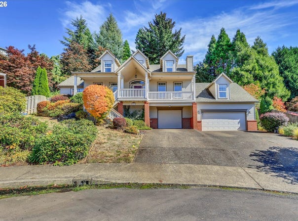 15970 SE CELSIANA Ct, Damascus, OR 97089