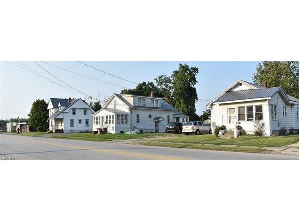 2828 Lake Avenue, Ashtabula, OH 44004