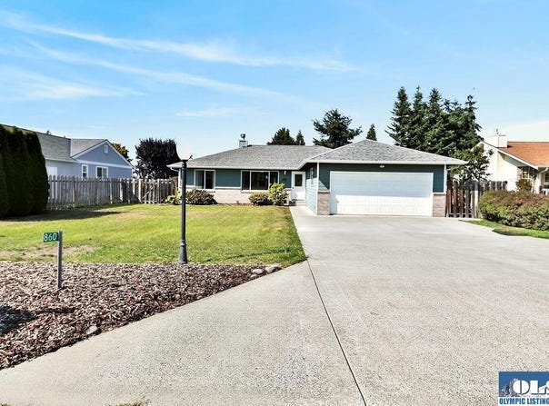 860 W Sylvester, Sequim, WA 98382
