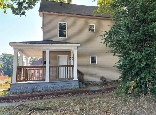 801 S Jackson Avenue, Joplin, MO 64801