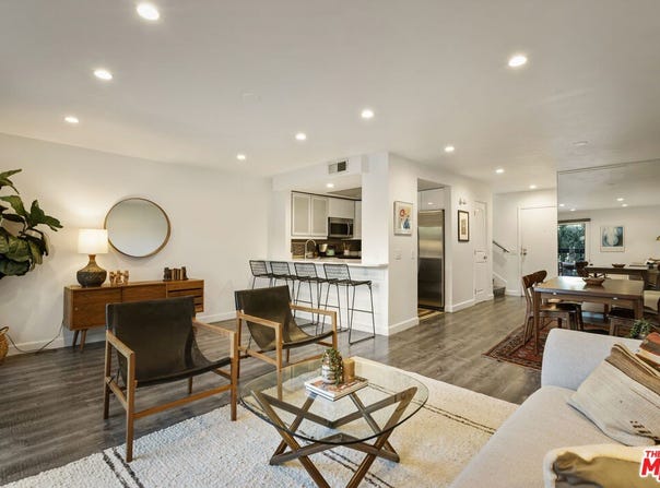 335 N Adams St, Glendale, CA 91206