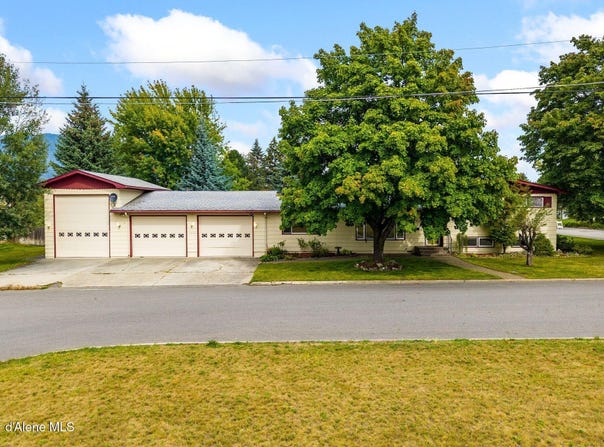 1202 Birch St, Sandpoint, ID 83864