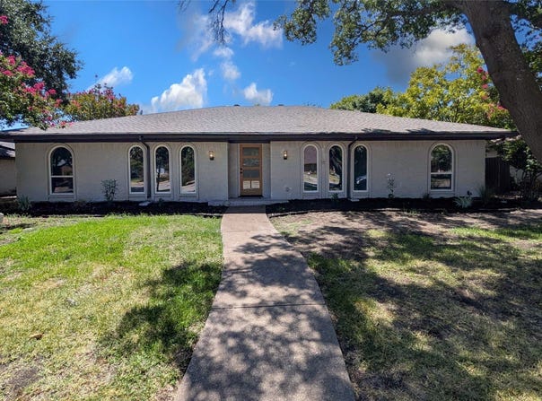 3024 Creekbend Drive, Plano, TX 75075