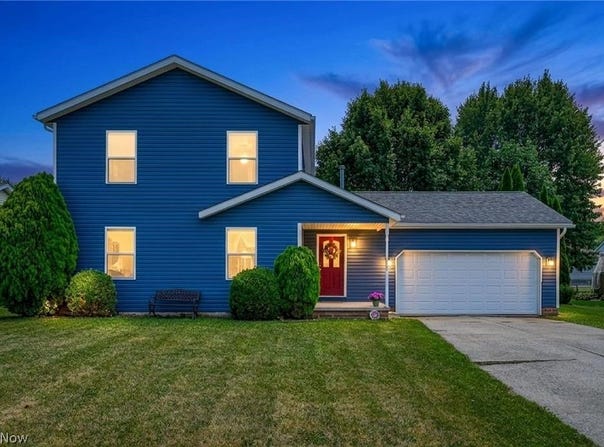 835 Yorkshire Drive, Ravenna, OH 44266