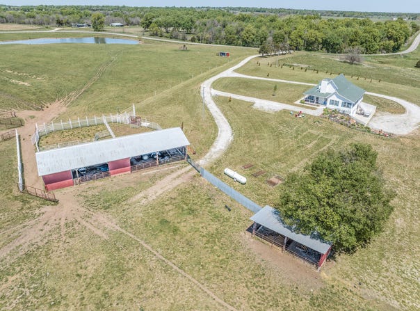 700 N Highway Cc, Lamar, MO 64759