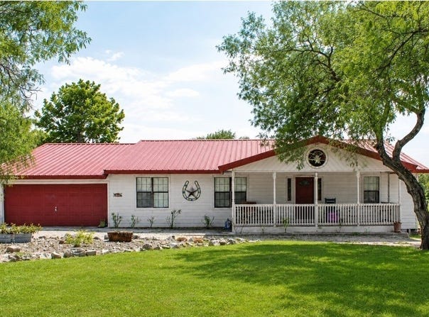 6139 Mockingbird, Mathis, TX 78368