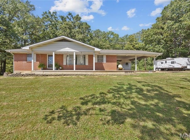 10404 Bust Drive, Potosi, MO 63664