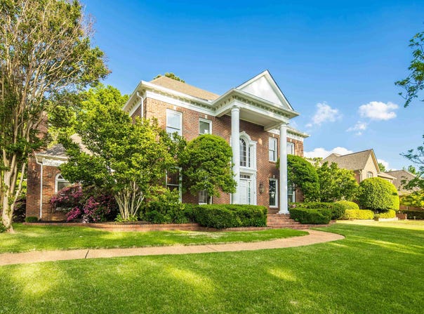 3486 CLASSIC Dr, Memphis, TN 38125
