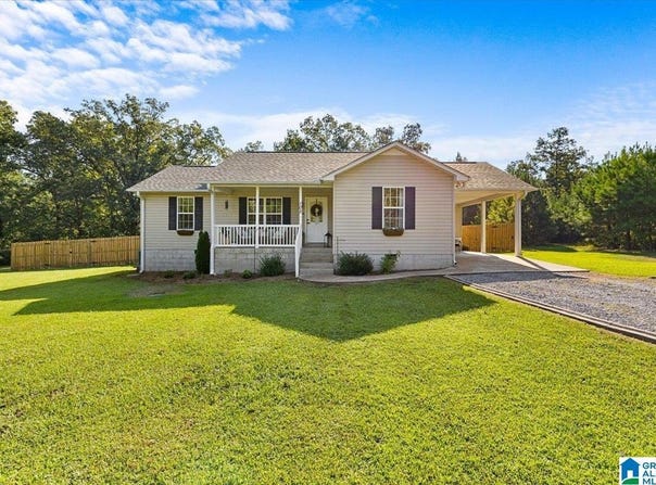 105 FREEDOM LANE, CENTRE, AL 35960