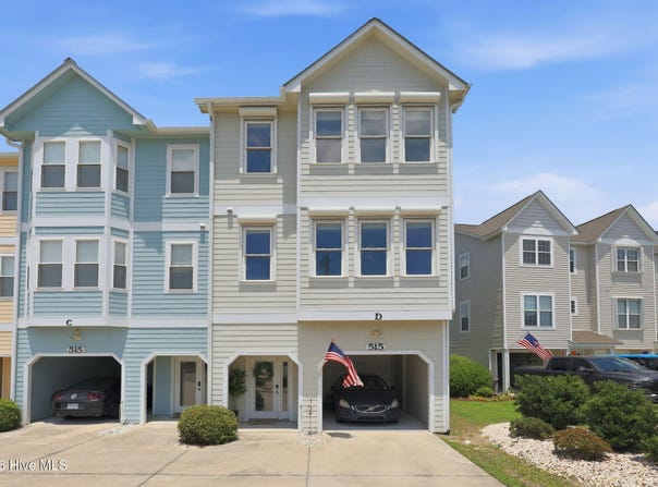515 N New River Drive, Surf City, NC 28445
