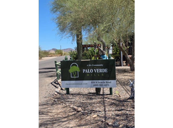 939 N Acacia Rd, Apache Junction, AZ 85119