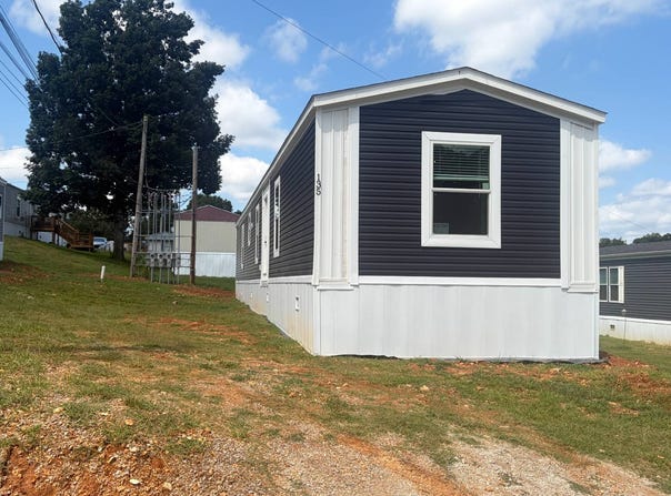 135 Hubert Drive, Dickson, TN 37055