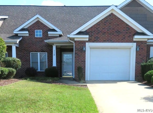 118 Savannah Circle, Roanoke Rapids, NC 27870