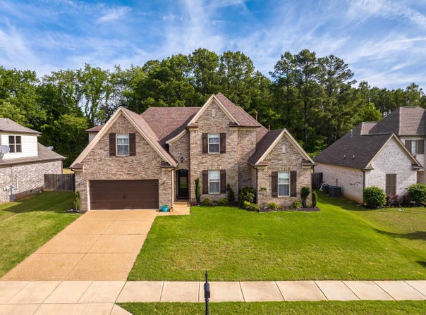 7652 ELPINE GRAY Dr, Bartlett, TN 38002