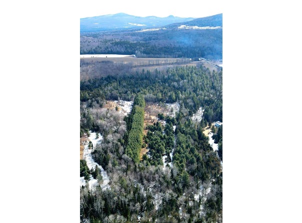 Hollow Road, Barton, VT 05822