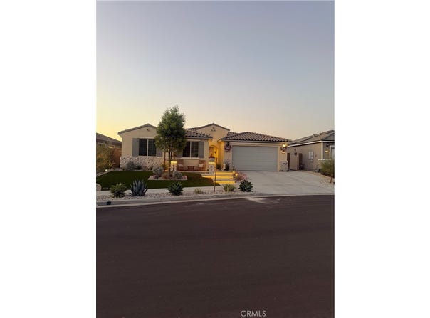 12940 Blush Ct, Riverside, CA 92503