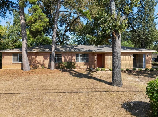 509 Helane Dr, Longview, TX 75604
