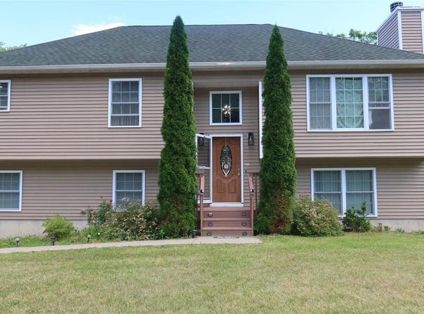 2078 Route 6, Middletown, NY 10940