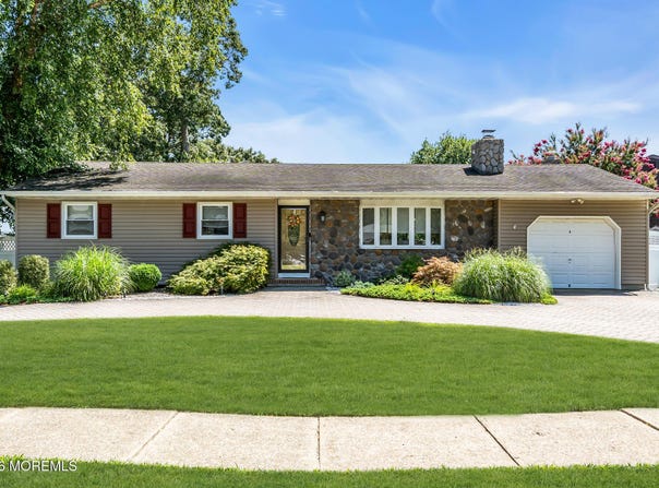 421 Leanora Street, Brick, NJ 08723