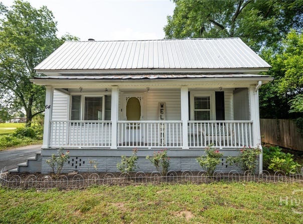 64 Madison Street, Commerce, GA 30529
