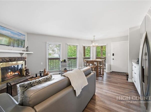 107 Beechwood Lane, Beech Mountain, NC 28604