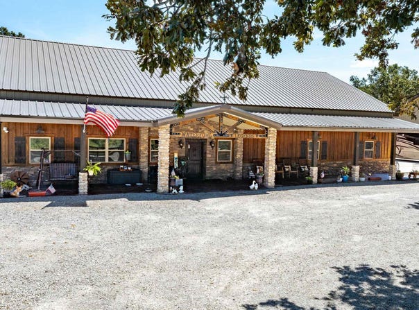 1021 hwy 91, Walnut Ridge, AR 72476