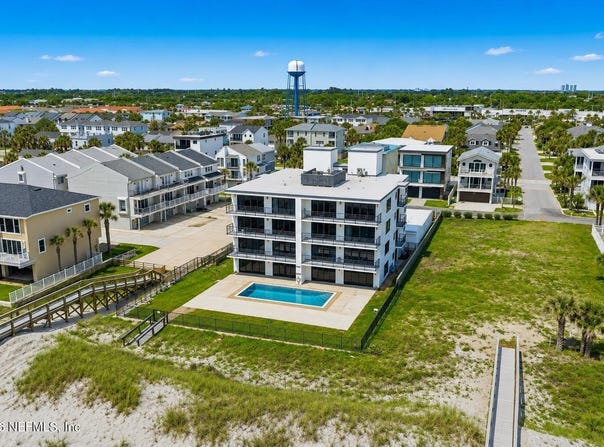 1951 OCEAN Drive S, Jacksonville Beach, FL 32250