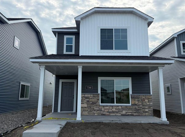 7788 Bunker Lake Boulevard NW, Ramsey, MN 55303