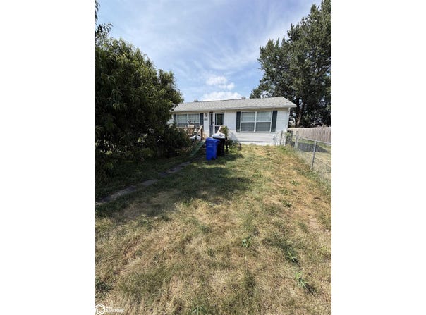1201 Gurley Avenue, Ottumwa, IA 52501