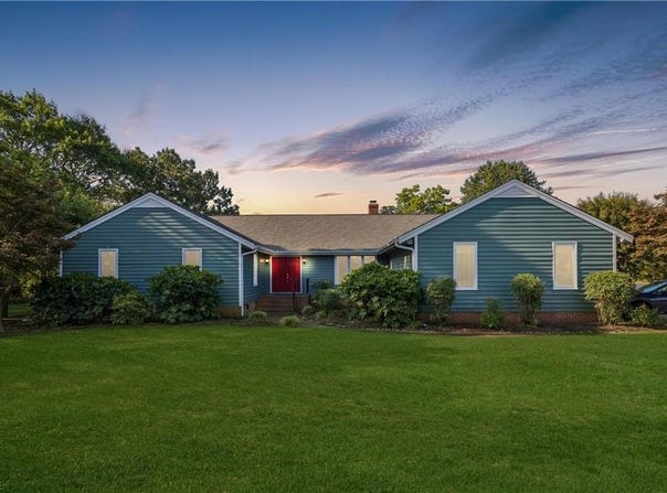 1823 Heron Run, Hayes, VA 23072