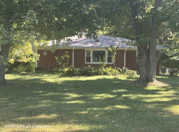 2655 S River Road, Saginaw, MI 48609