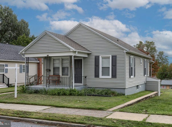 1320 HARDING Avenue, HERSHEY, PA 17033