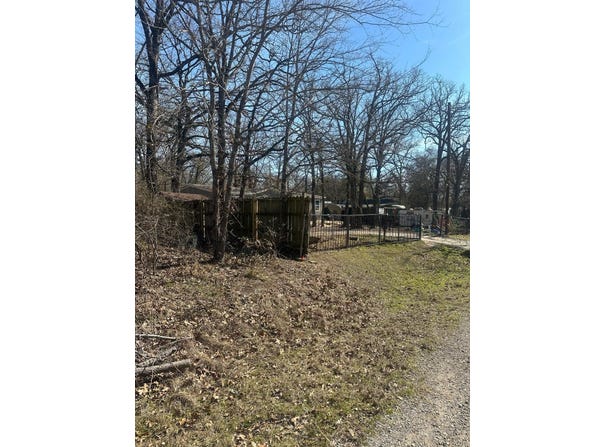 155 Spearman Street, Mabank, TX 75156